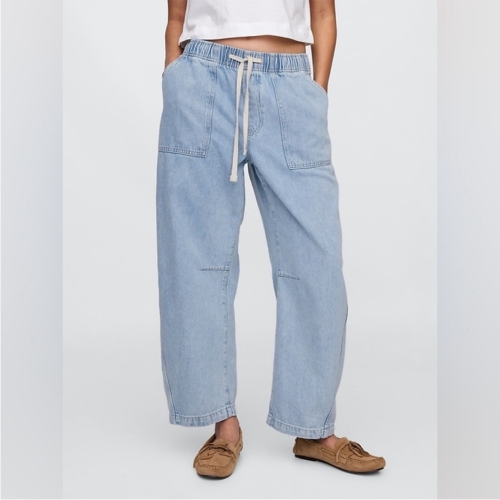 GAP Pull-on Barrel Jeans